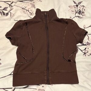 La Vie en Rose Zip-Up Short Sleeve